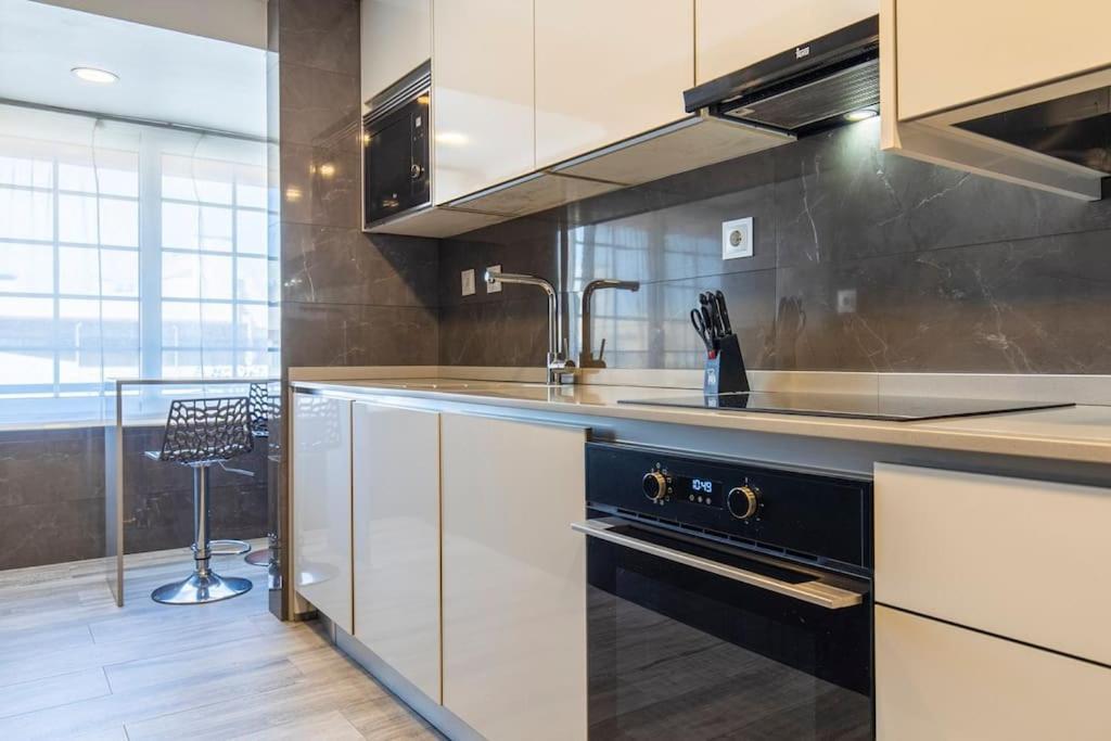 Seaview Luxury Apartment กาชไกช์ ภายนอก รูปภาพ