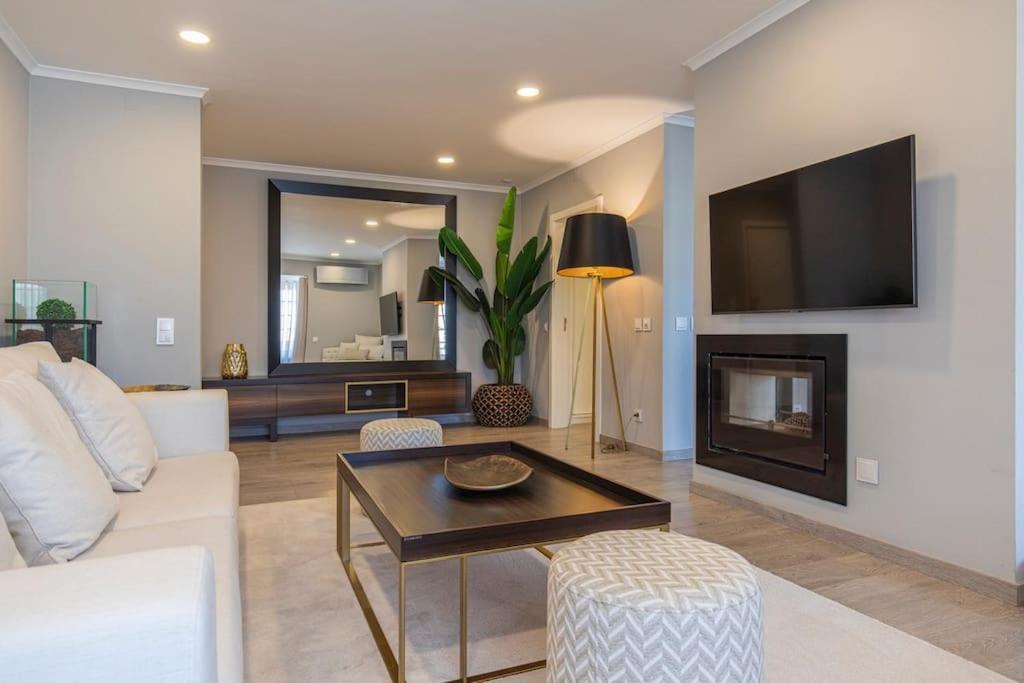 Seaview Luxury Apartment กาชไกช์ ภายนอก รูปภาพ