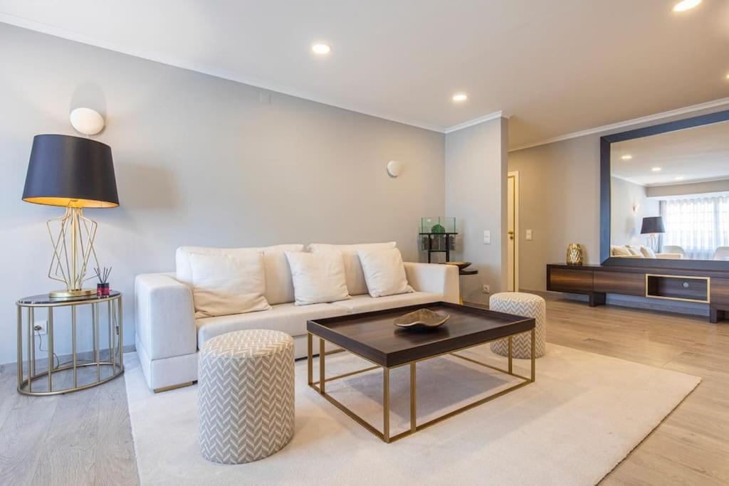 Seaview Luxury Apartment กาชไกช์ ภายนอก รูปภาพ